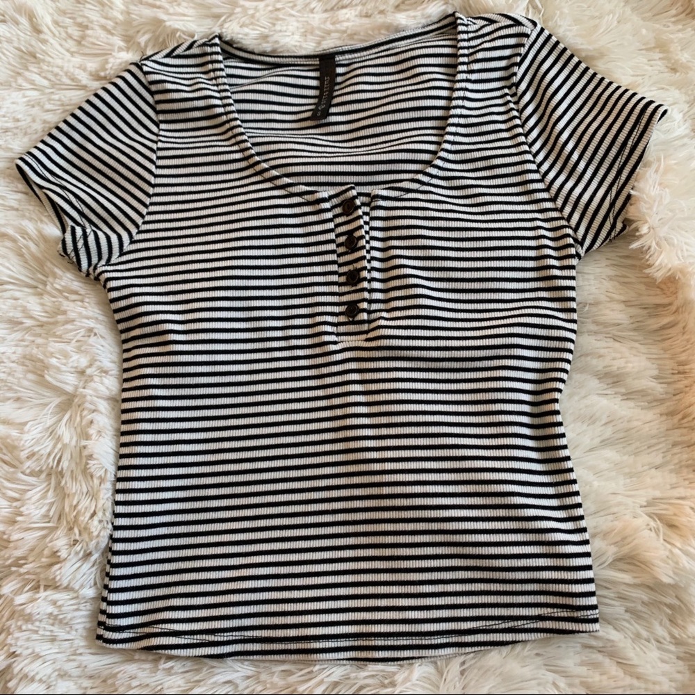 cropped striped t shirt